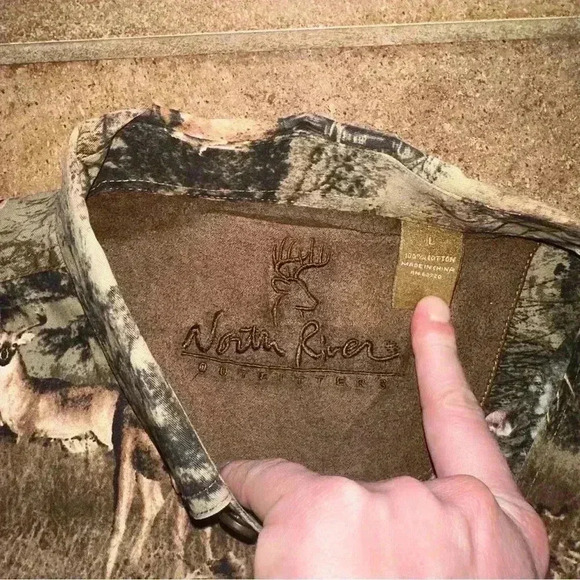 North River Hunting Deer and Turkey wildlife Print button up shirt, size L - Picture 3 of 4